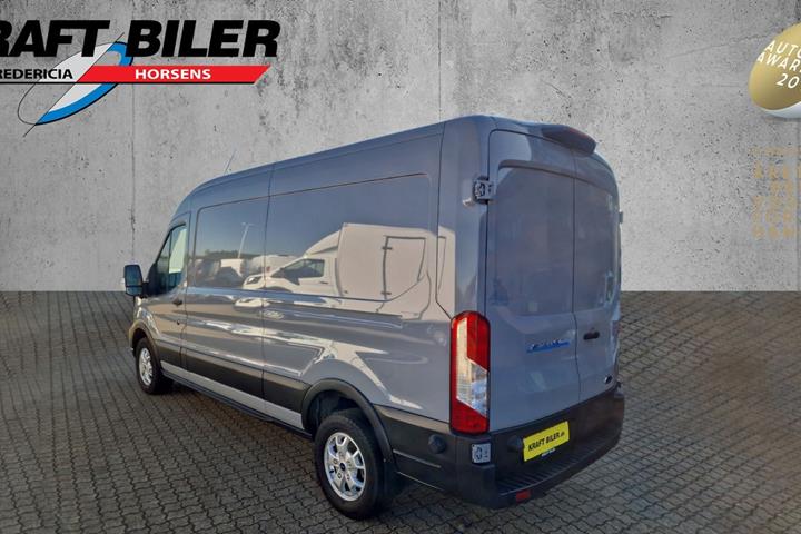 Grå Ford E-Transit 350 L3 Van fra 2024
