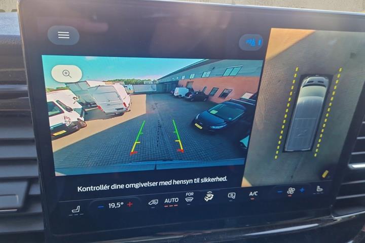 Grå Ford E-Transit 350 L3 Van fra 2024