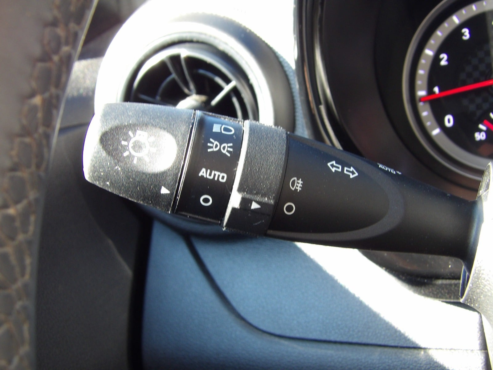 Sort Hyundai i10 fra 2021