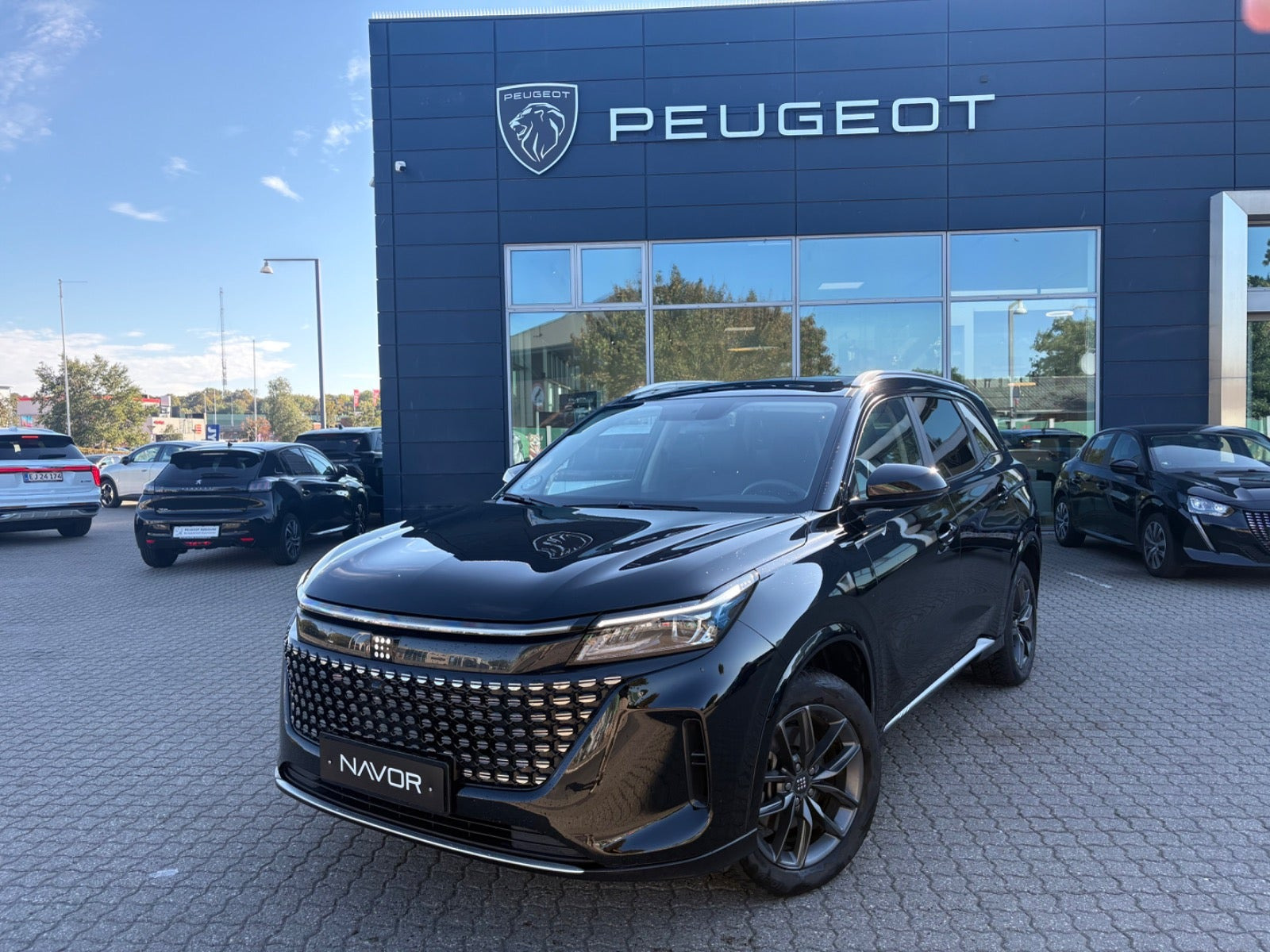 Navor E5 1,5 PHEV Rock
