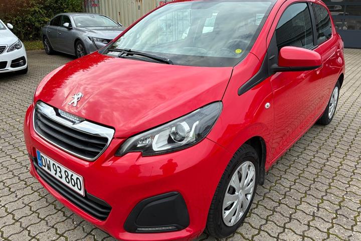 Rød Peugeot 108 fra 2015