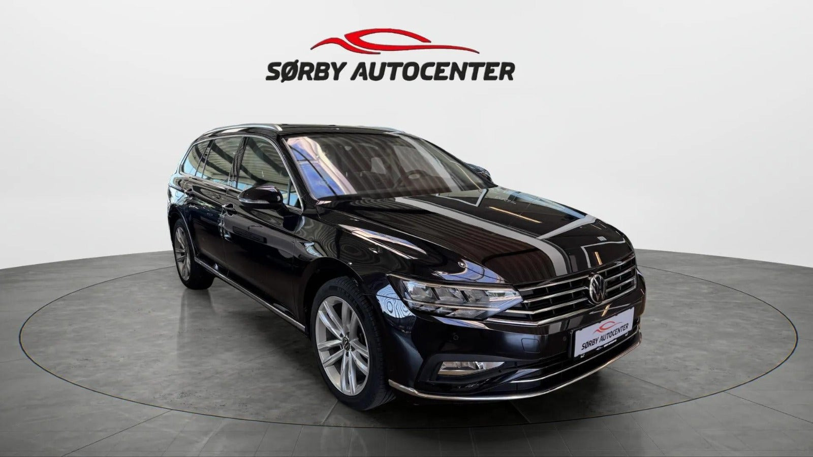 Sort VW Passat fra 2022