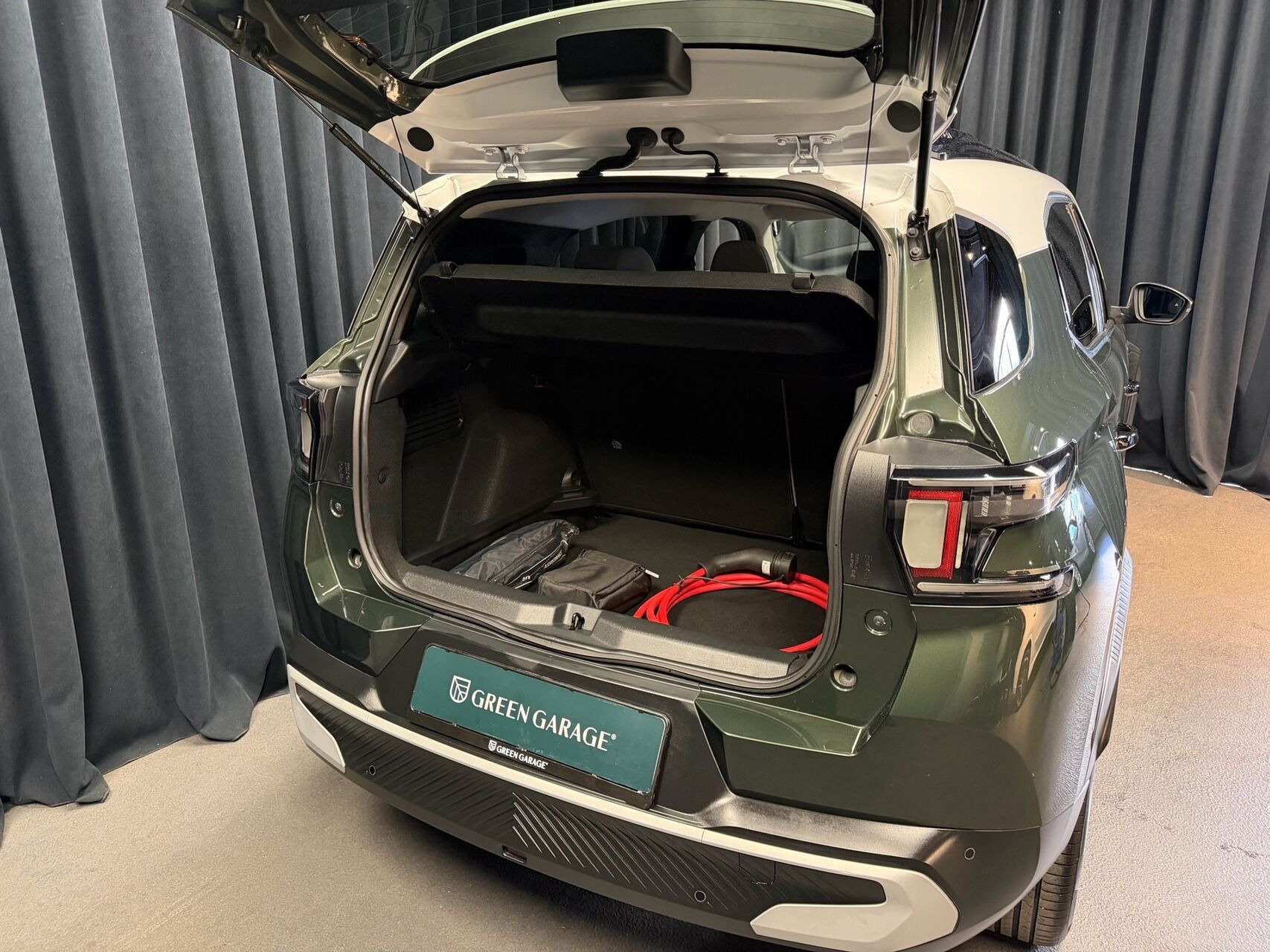 Grøn Citroën e-C3 Aircross fra 2025