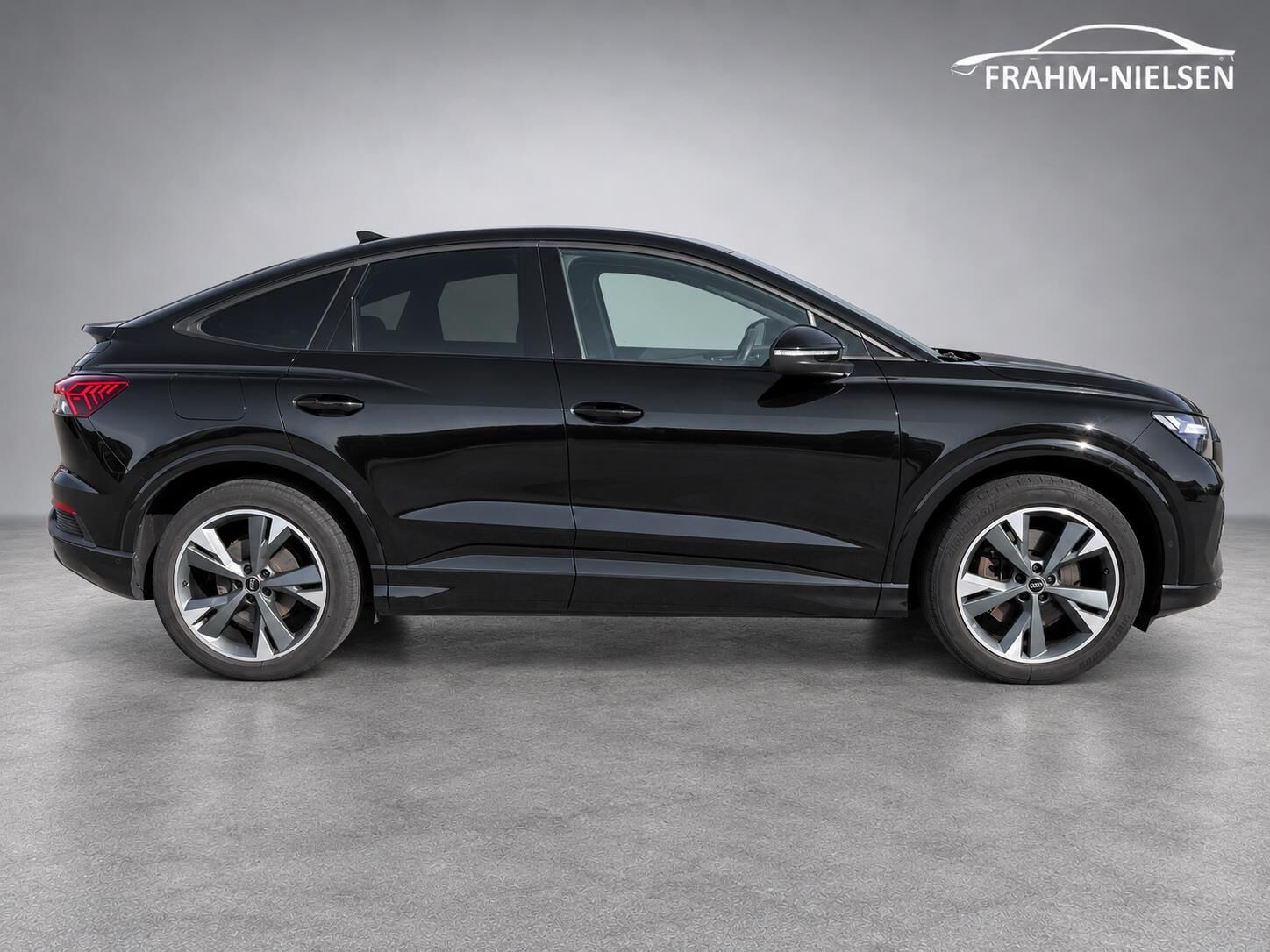 Sort Audi Q4 fra 2022