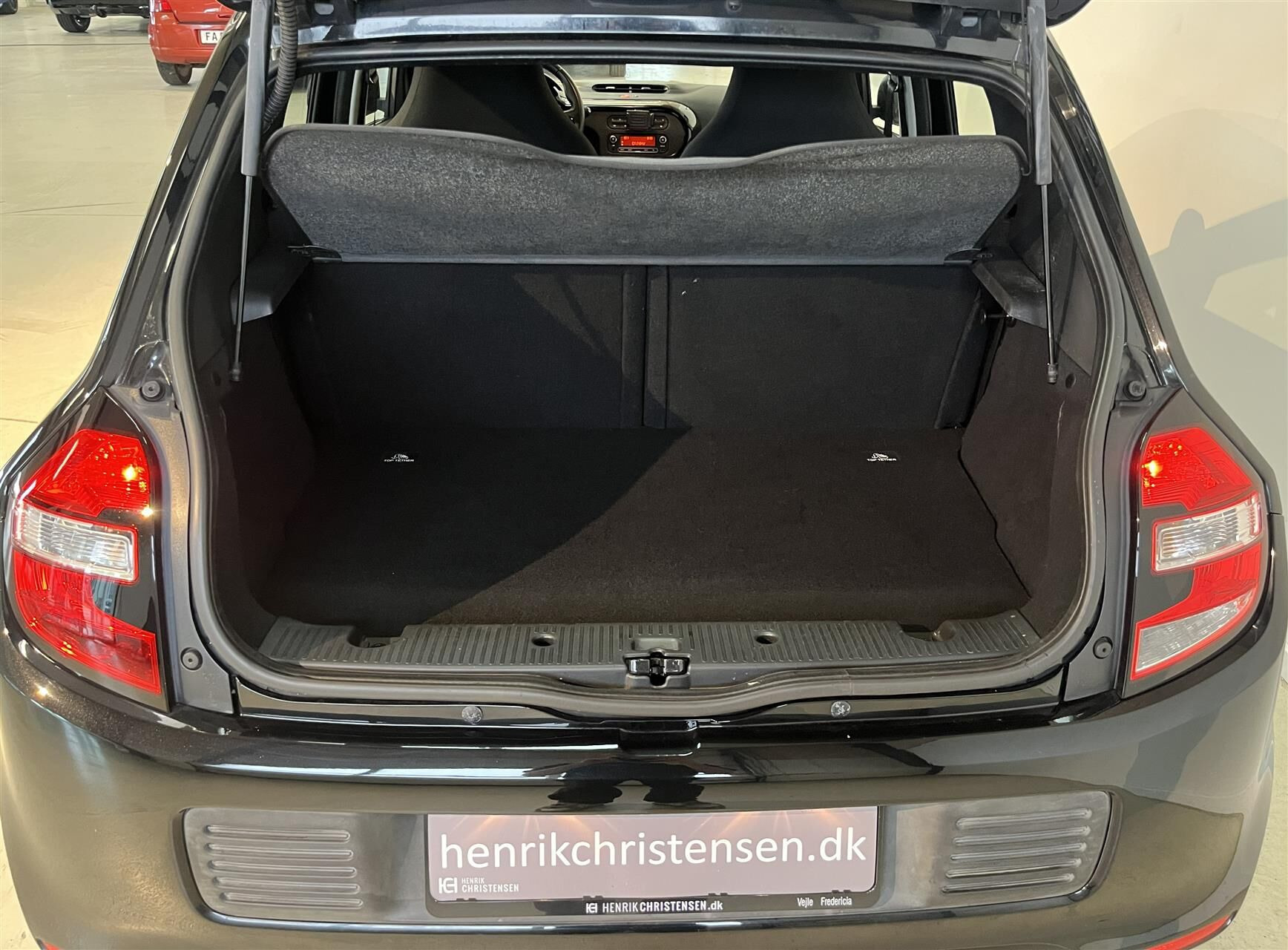 Sort Renault Twingo fra 2015