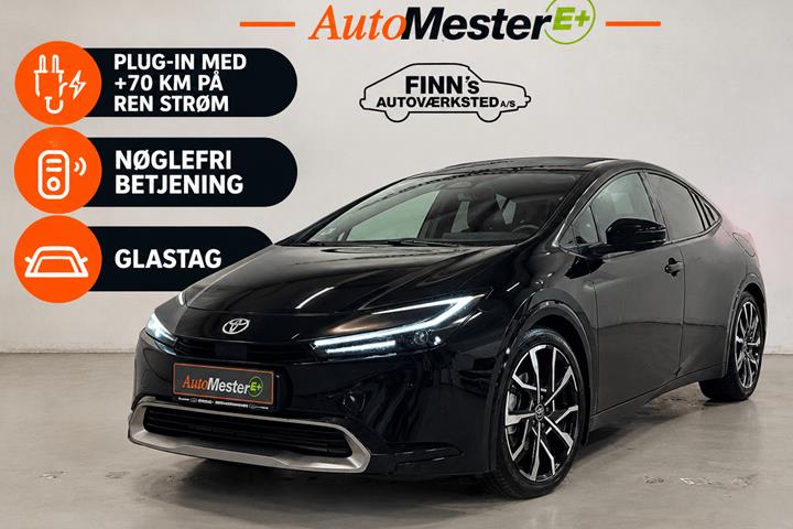 Sort Toyota Prius Plug-in fra 2024