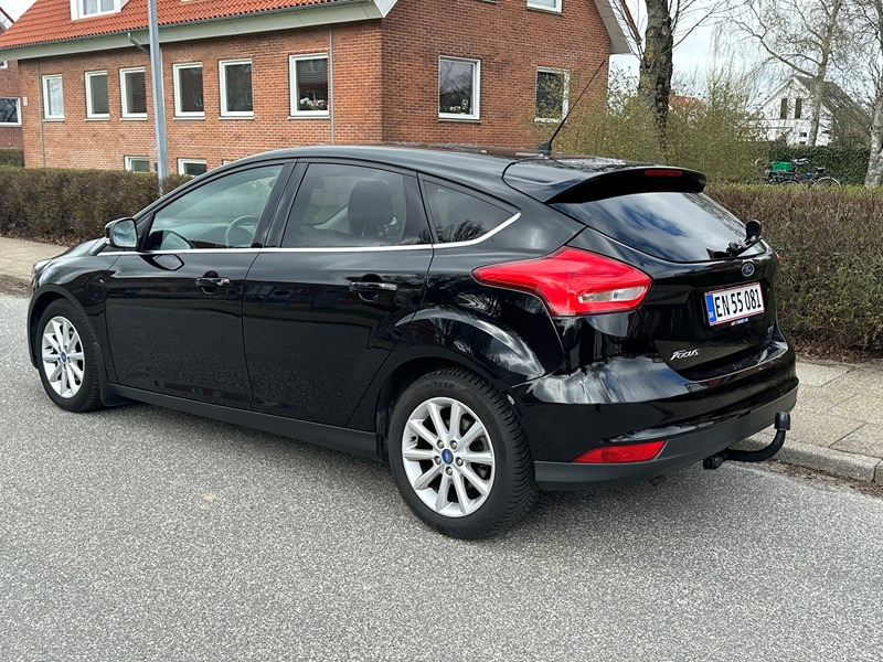 undefined Ford Focus fra 2016