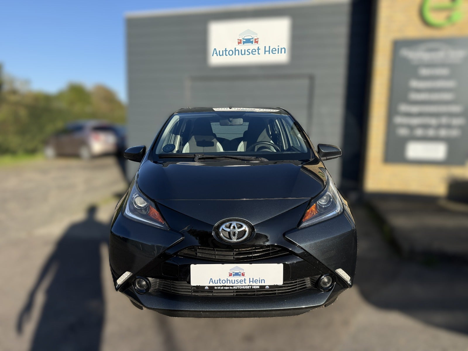 Grå Toyota Aygo fra 2017