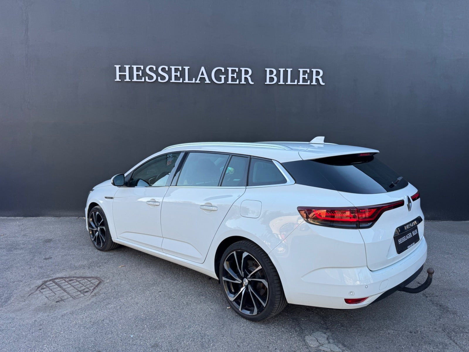 Hvid Renault Megane IV fra 2021
