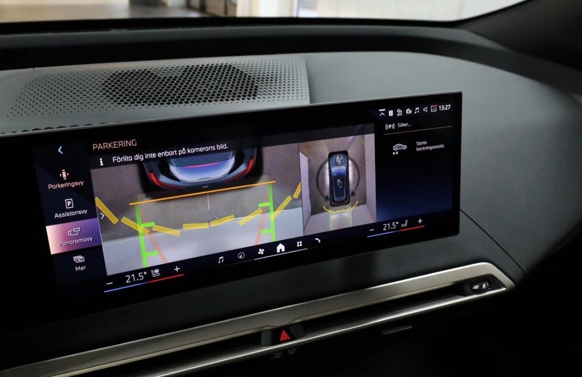 Blå BMW iX fra 2024