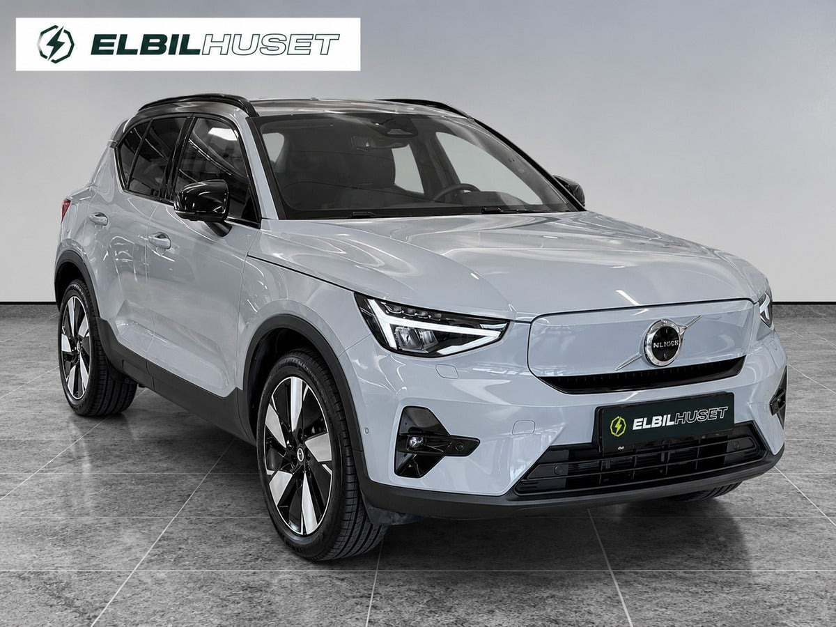 Grå Volvo EX40 fra 2026