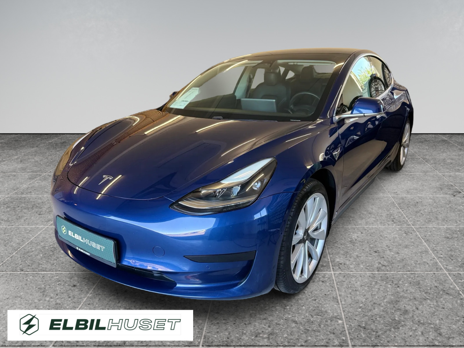 Tesla Model 3 Standard Range+ RWD