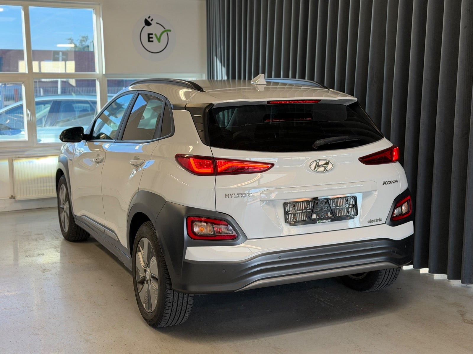 Hvid Hyundai Kona fra 2019