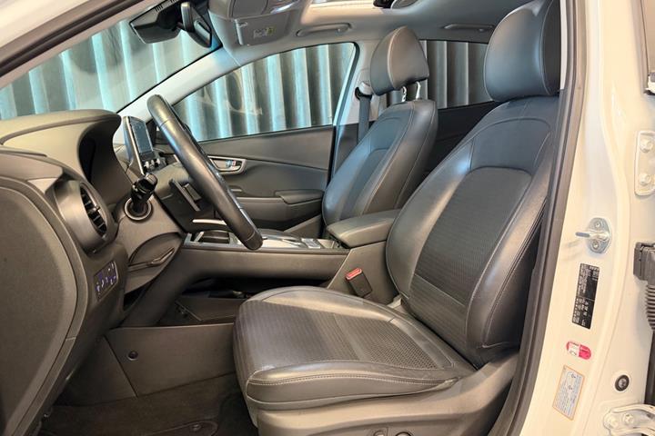 Hvid Hyundai Kona fra 2019