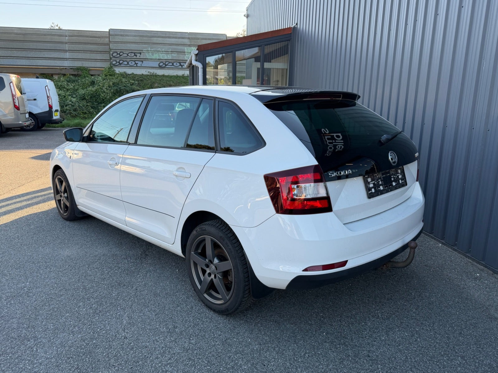 Hvid Skoda Rapid fra 2015