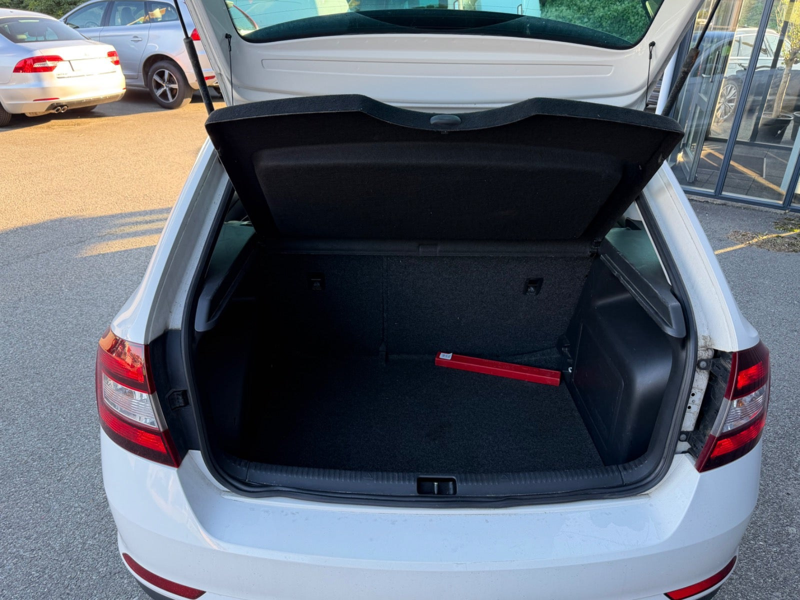Hvid Skoda Rapid fra 2015