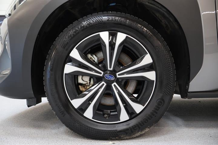 Grå Subaru Solterra fra 2022