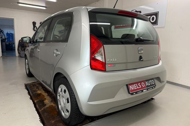 Sølv Seat Mii fra 2017