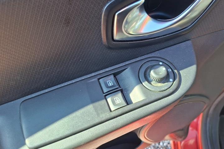undefined Renault Clio IV fra 2015