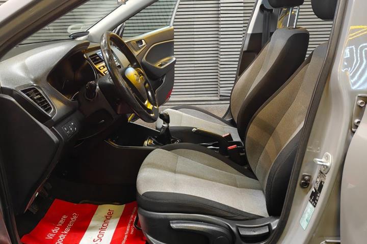 undefined Hyundai i20 fra 2015