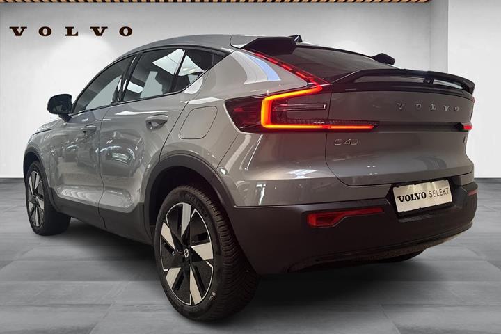 Grå Volvo C40 fra 2024
