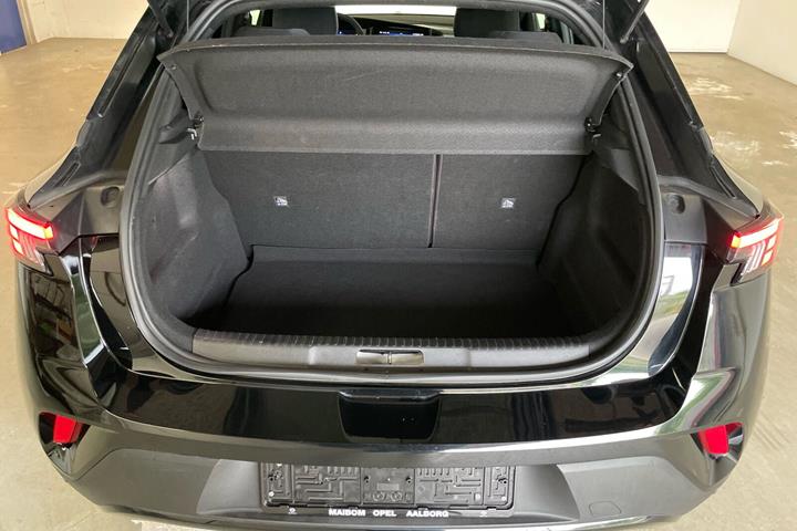 Sort Opel Mokka-e fra 2025
