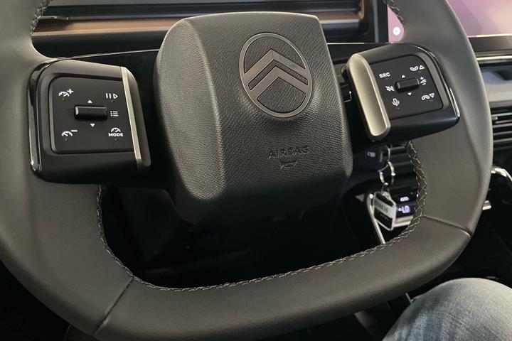 Grå Citroën e-C3 Aircross fra 2025