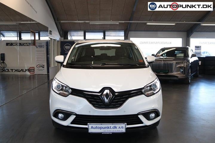 Hvid Renault Grand Scenic IV fra 2018