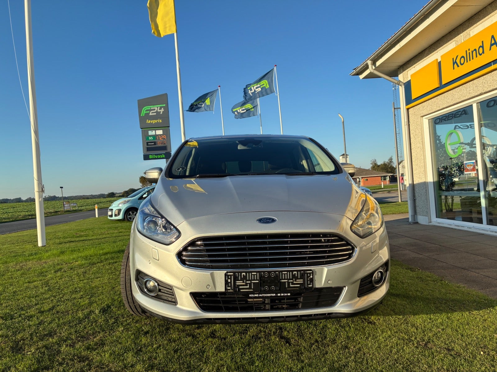 undefined Ford S-MAX fra 2016