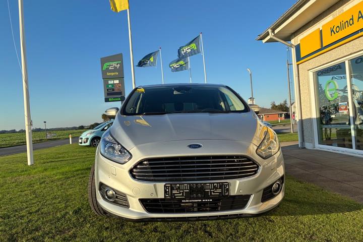 undefined Ford S-MAX fra 2016