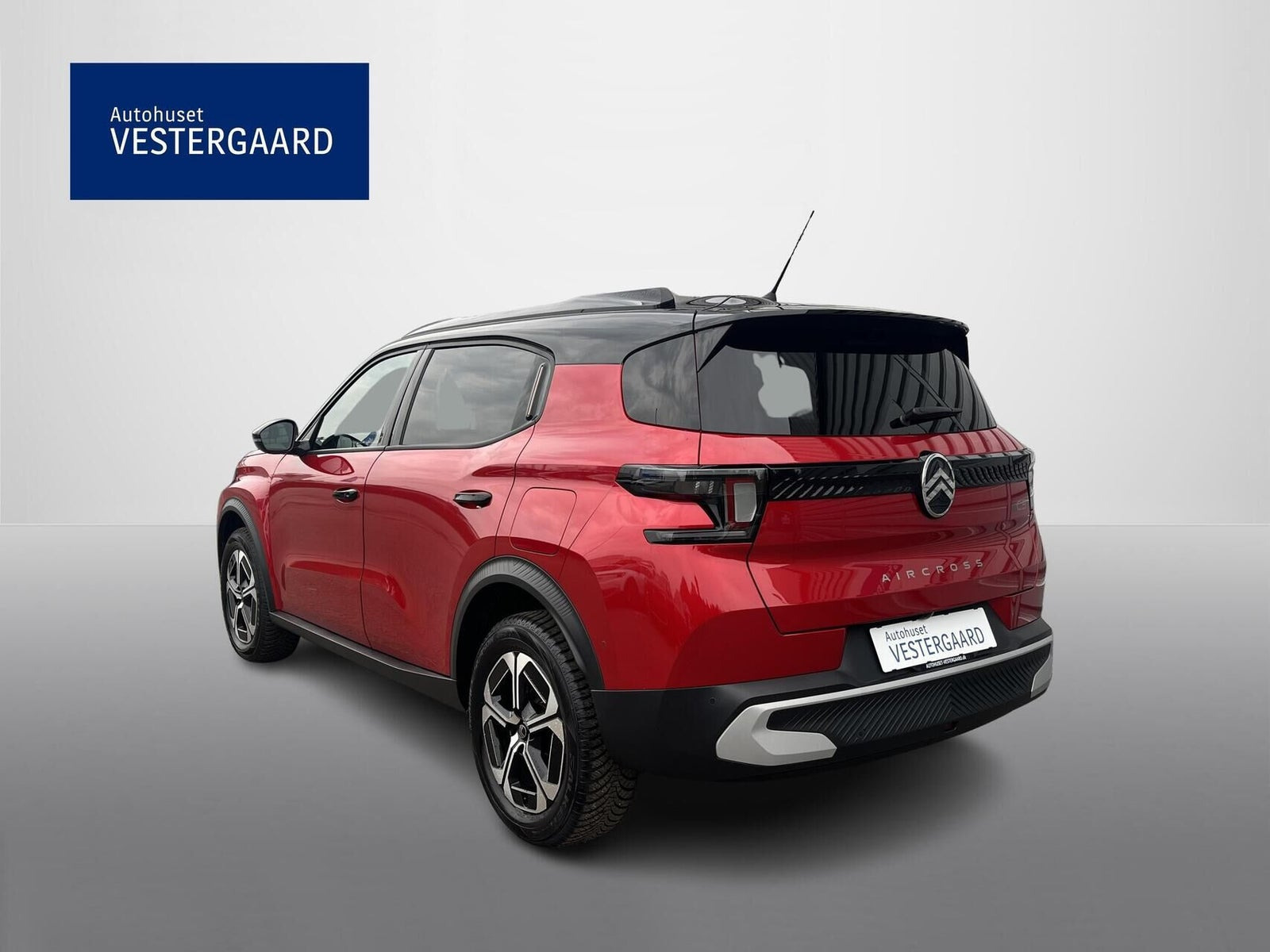 Rød Citroën e-C3 Aircross fra 2026