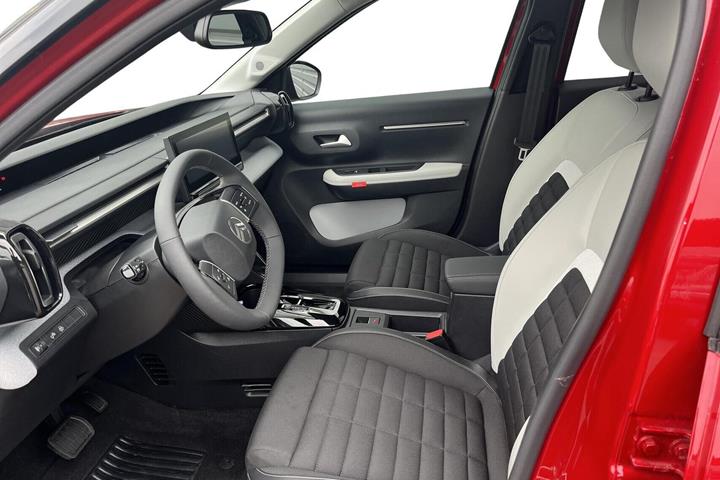 Rød Citroën e-C3 Aircross fra 2026