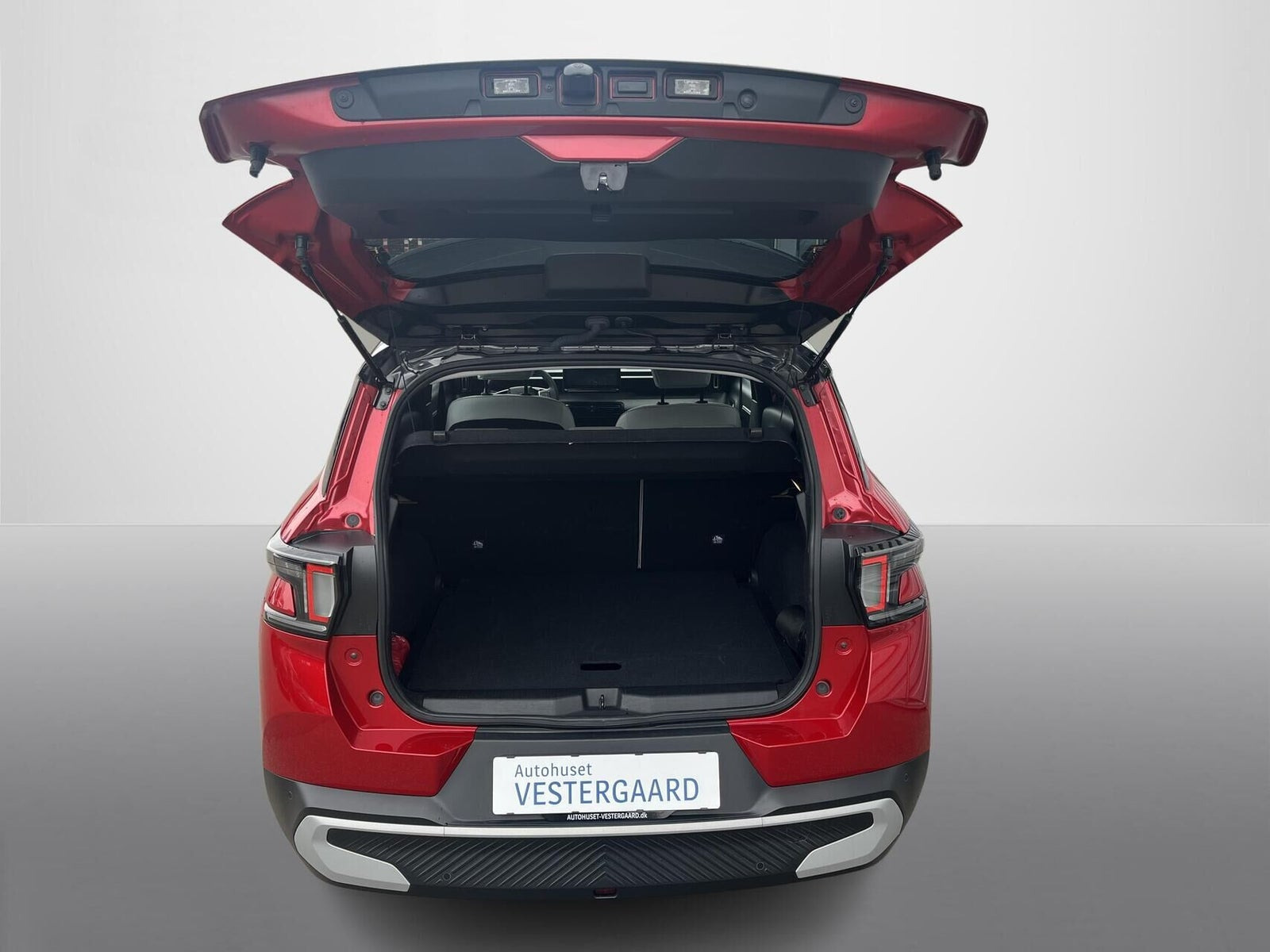 Rød Citroën e-C3 Aircross fra 2026