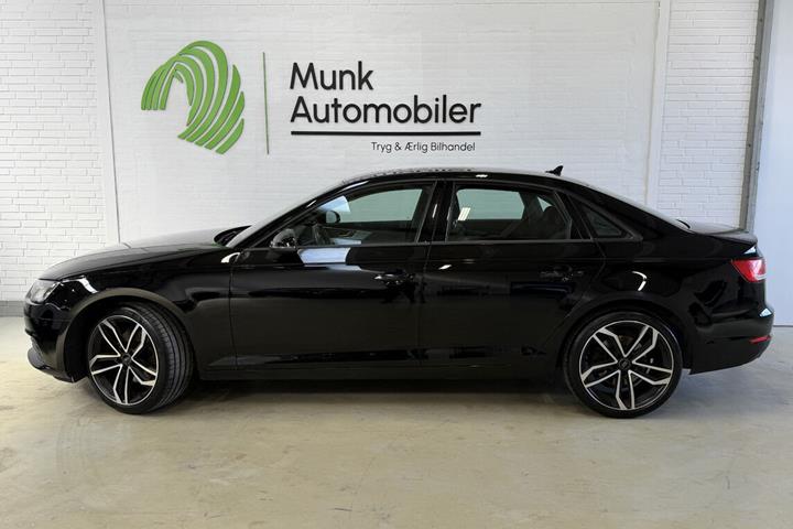 Sort Audi A4 fra 2018