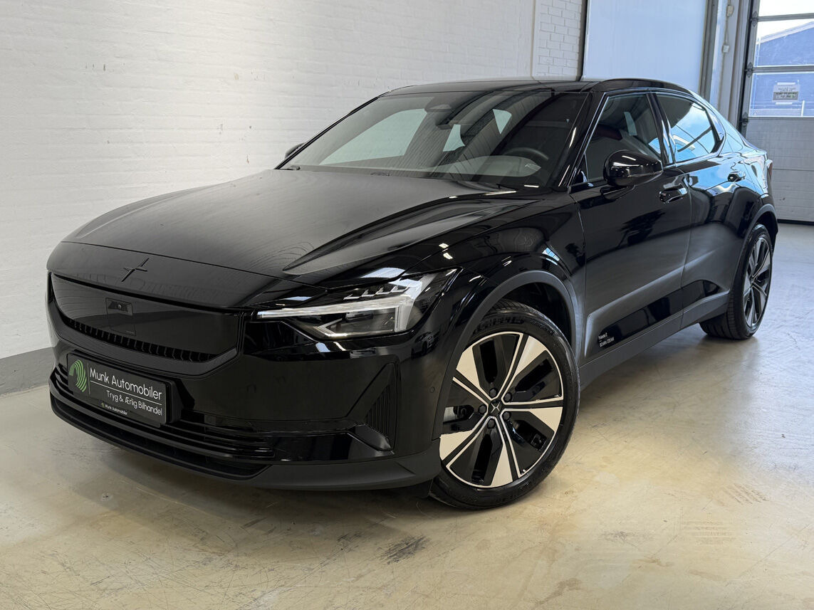Sort Polestar 2 fra 2024