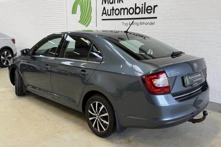 Sort Skoda Rapid fra 2017