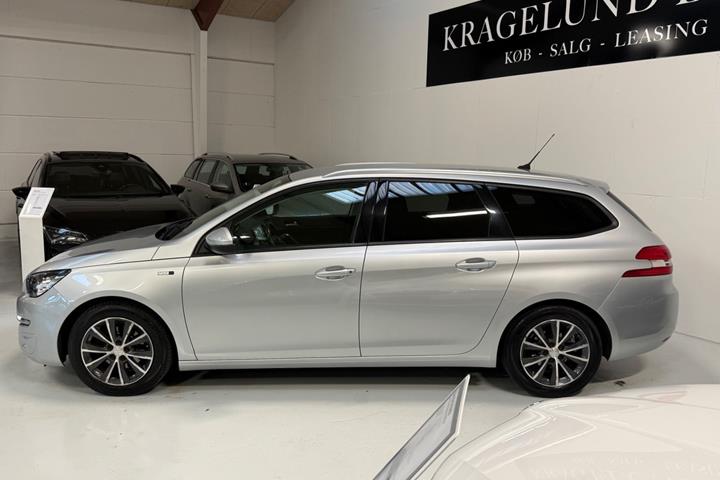 undefined Peugeot 308 fra 2016