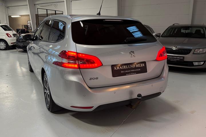 undefined Peugeot 308 fra 2016