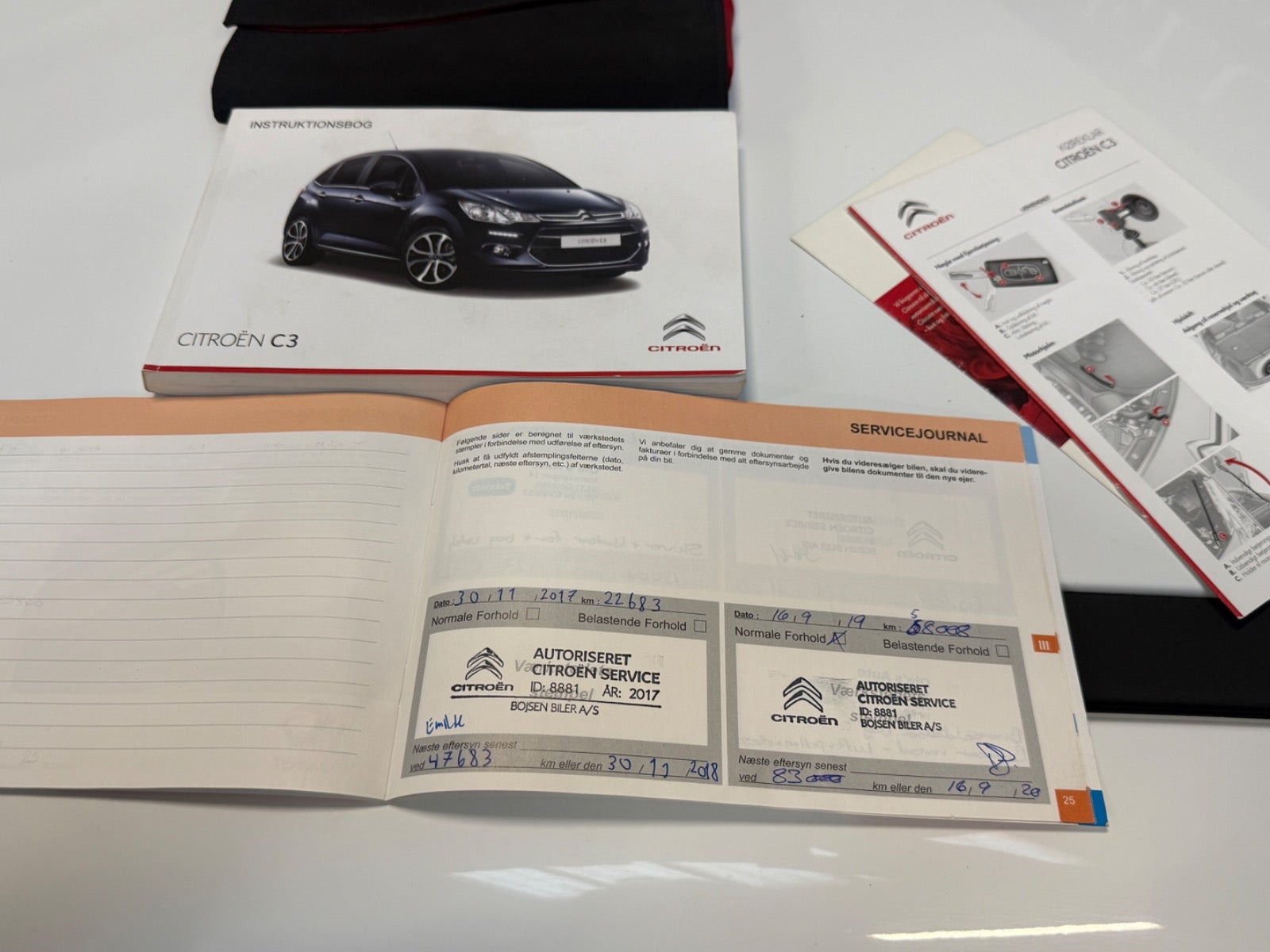Grøn Citroën C3 fra 2016