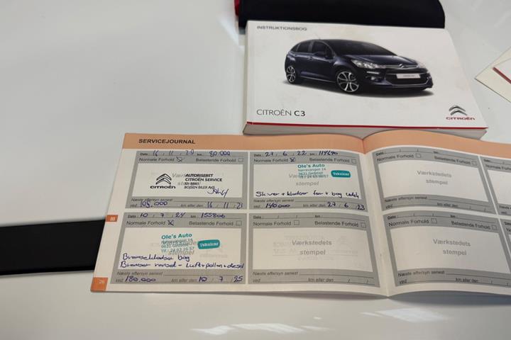Grøn Citroën C3 fra 2016