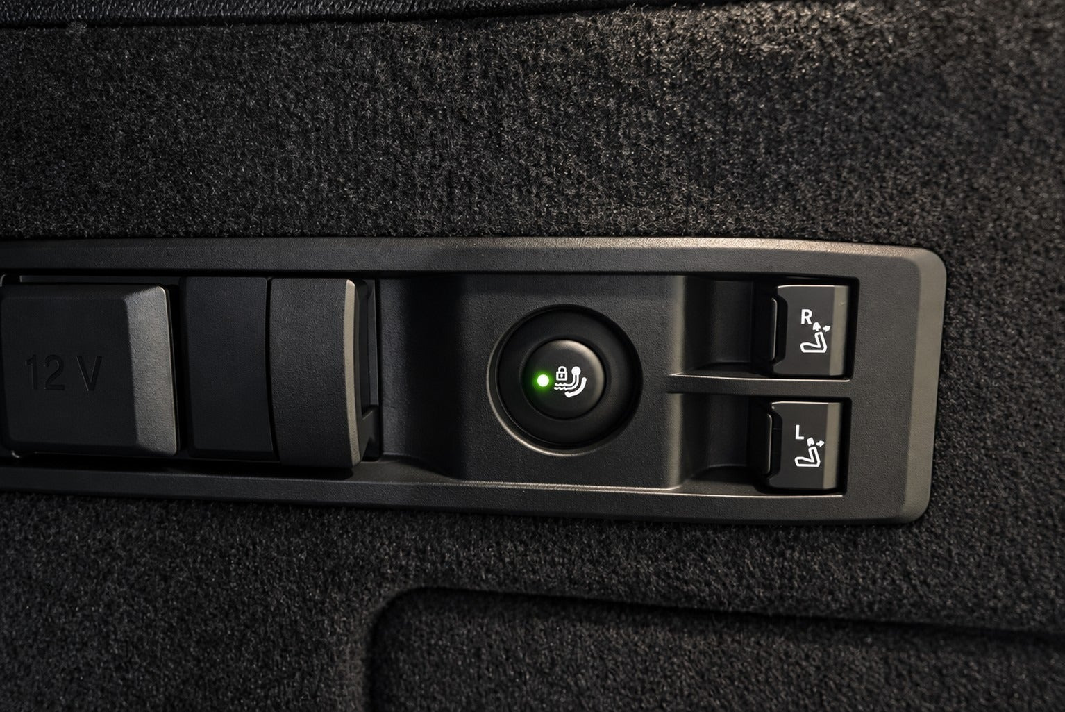 Blå BMW iX fra 2024