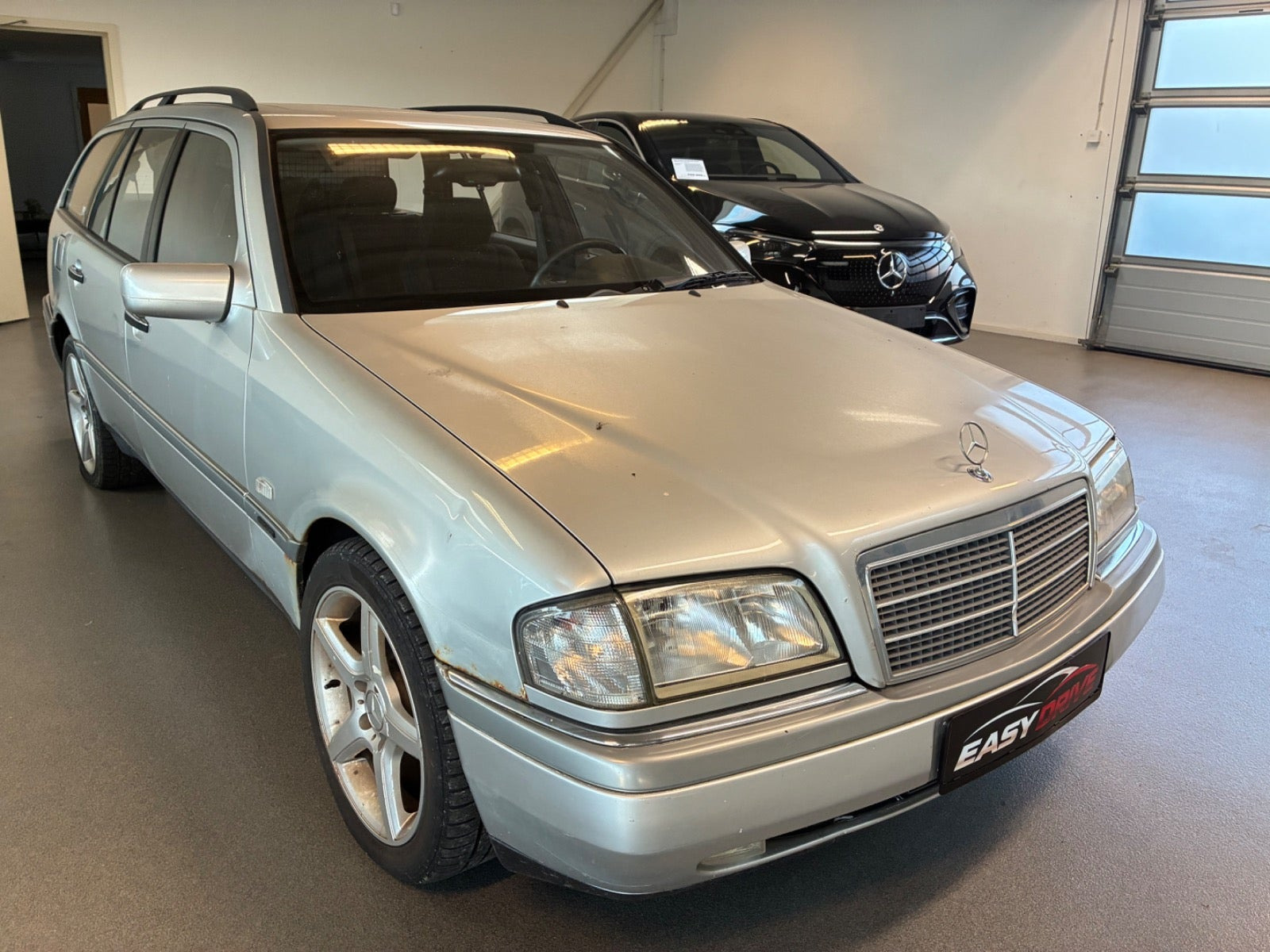 Mercedes C230 2,3 Elegance stc. aut.