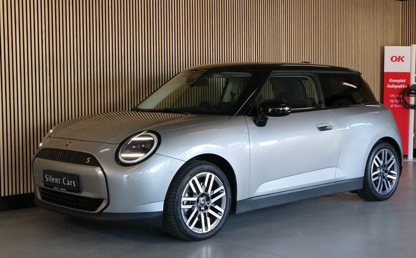 Mini Cooper SE Classic Trim M