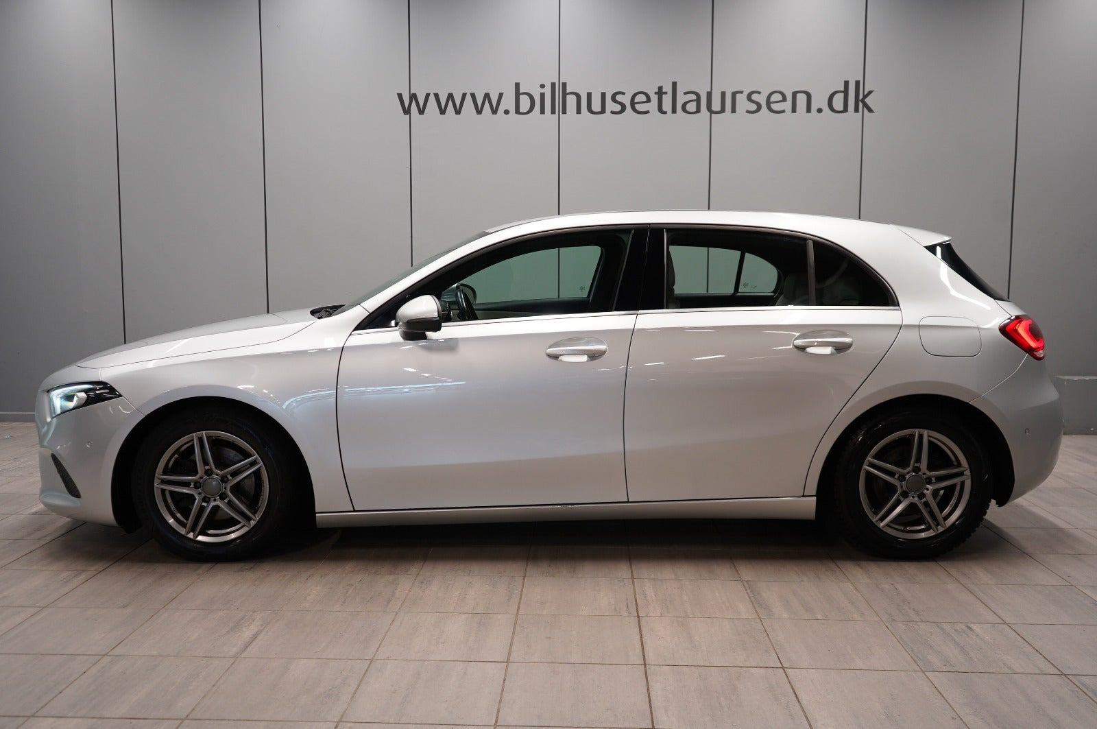 Sølv Mercedes A180 d fra 2018