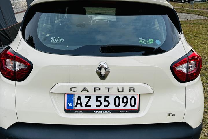Hvid Renault Captur fra 2015