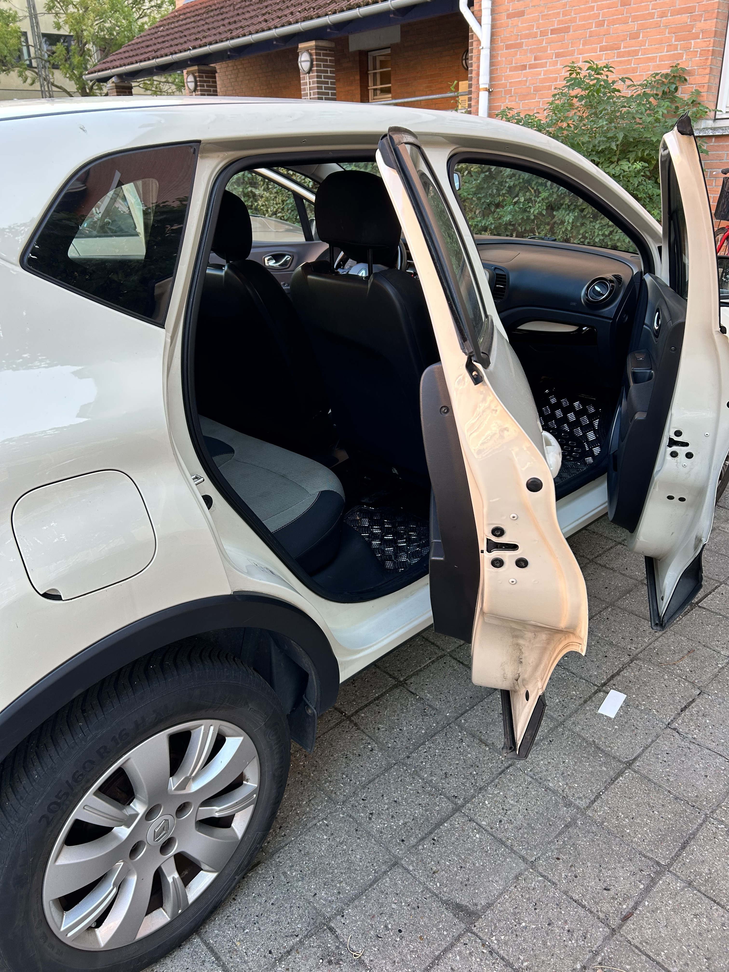 Hvid Renault Captur fra 2015