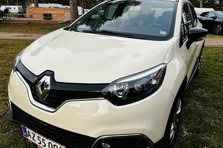 Hvid Renault Captur fra 2015