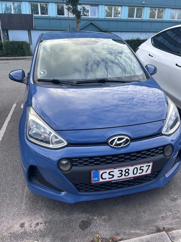 Hyundai i10 1.0 (hatchback)