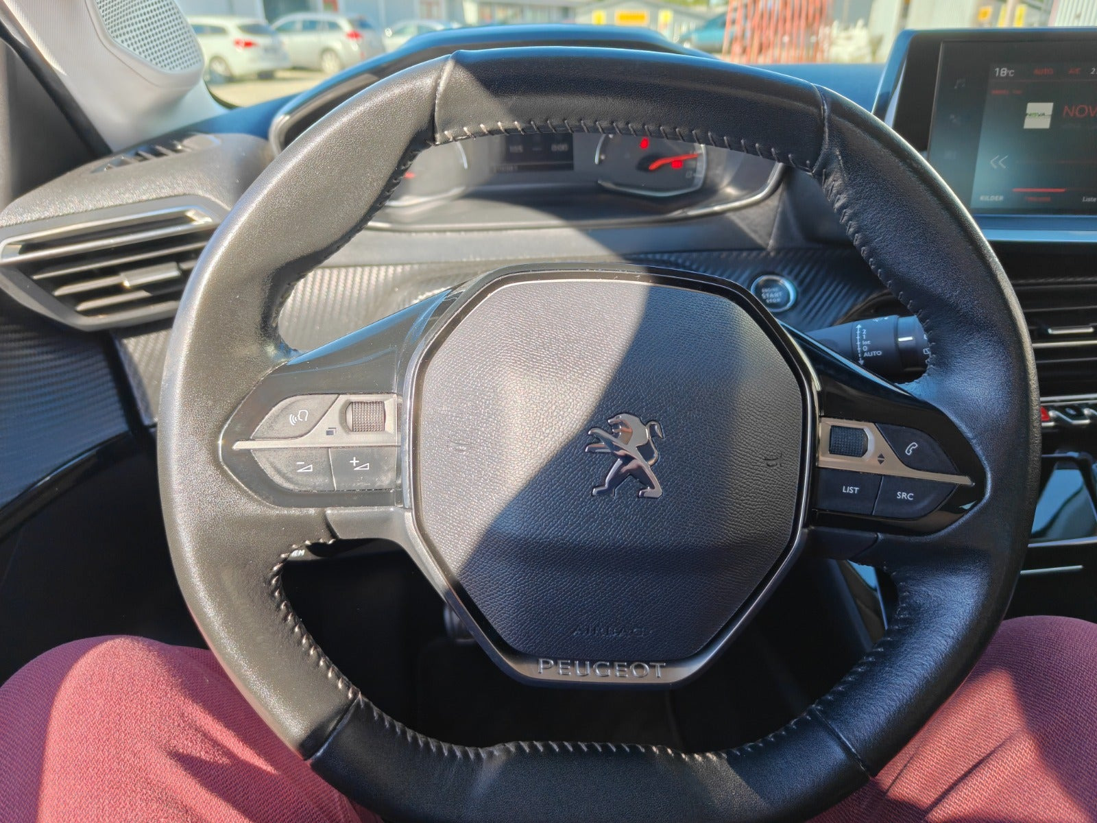 undefined Peugeot 208 fra 2021