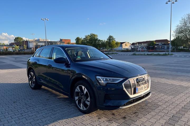 undefined Audi e-tron fra 2021